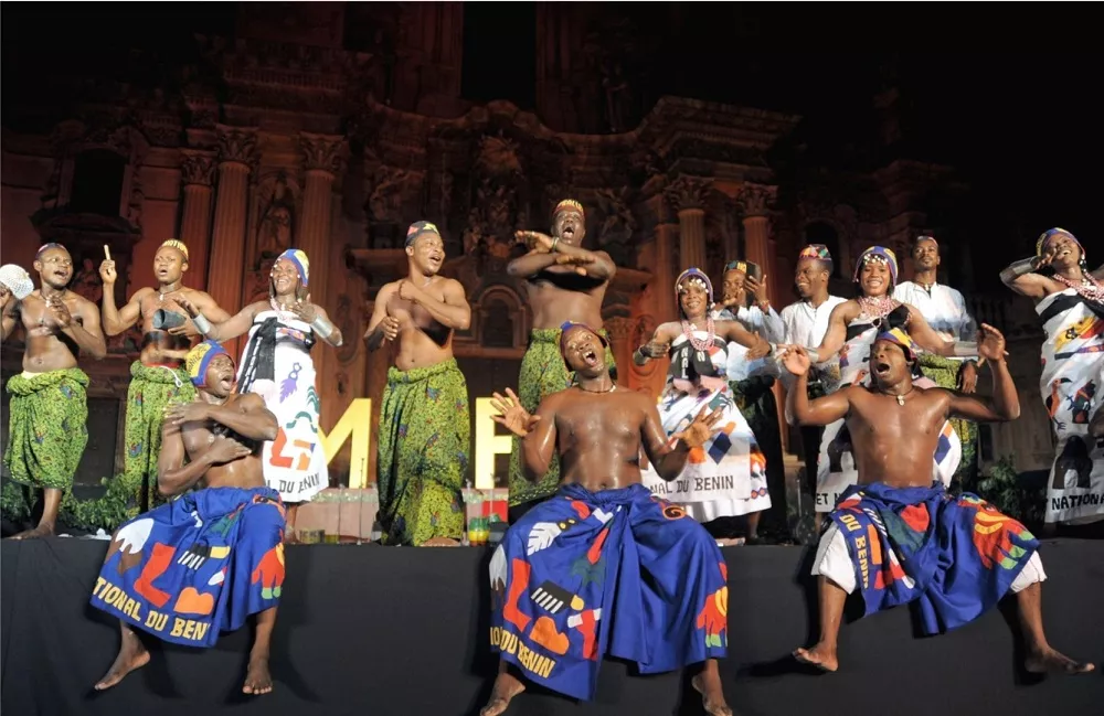 Tourisme culturel : Les rythmes traditionnels folkloriques au Bénin | Express Tourisme Bénin